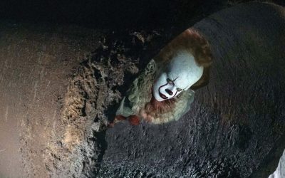 IT: Pennywise lurks in Sewer