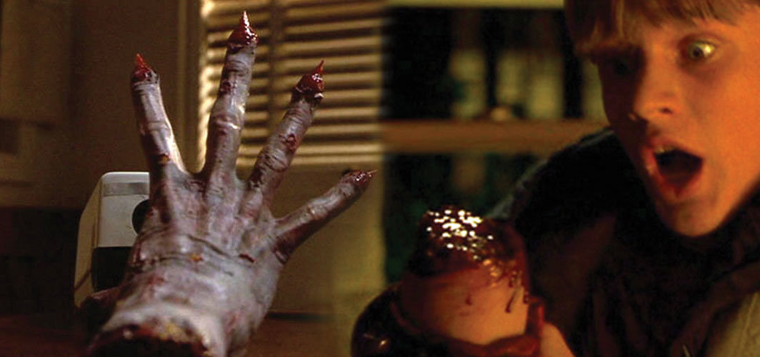 Idle Hands (1999) - 12 Creepy Severed Hands In Cinema
