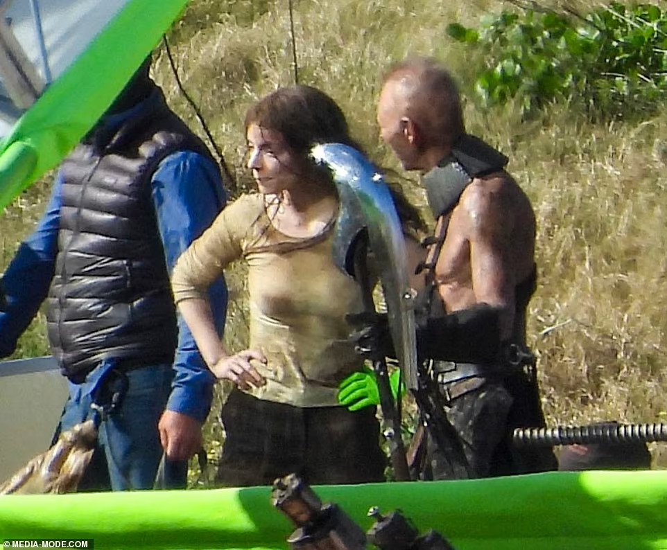 First Look At Young ‘Furiosa’ in ‘Mad Max’ Prequel Set Photos - Horror News - Horror Land